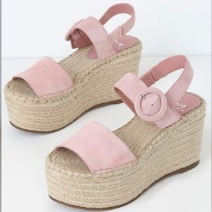 Marc Fisher Rex Wedge Sandals in pink size 8.5